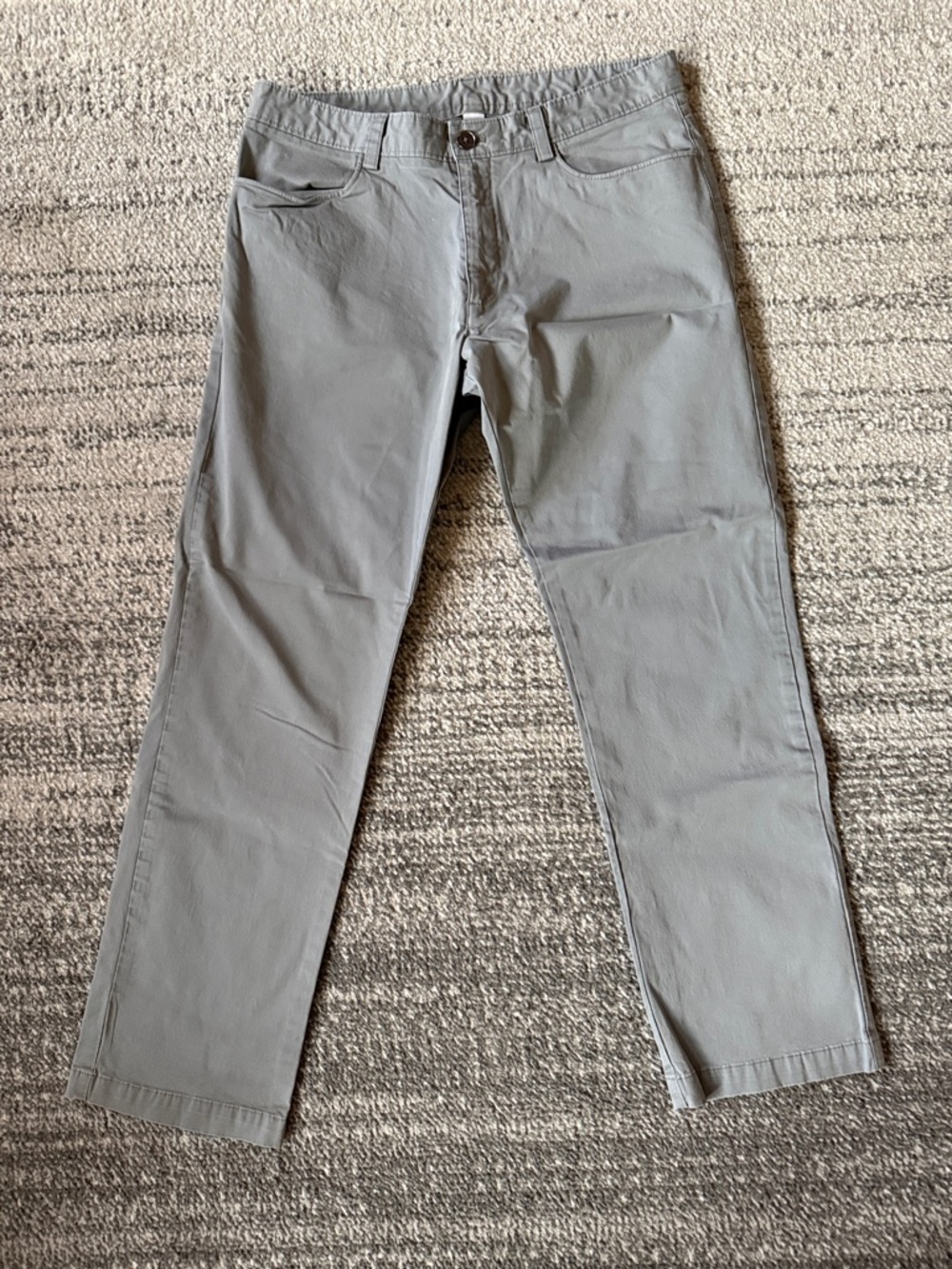 Calvin Klein Straight-Leg Pants in Light Gray